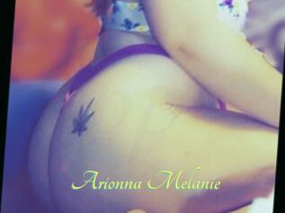 Arionna_Melanie