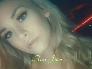 Auri_Jones