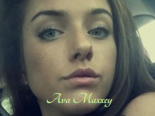 Ava_Maxxey