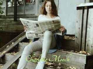 Charlotte_Mooch