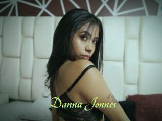 Danna_Jonnes