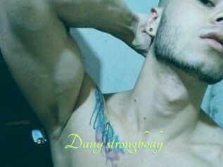 Dany_strongbody