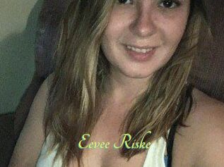 Eevee_Riske