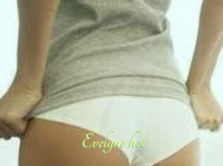 Evelyne_hot