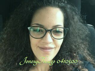 JonesyThiago-0410500