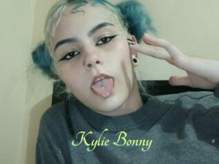 Kylie_Bonny