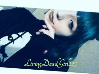 LivingDeadGirl227