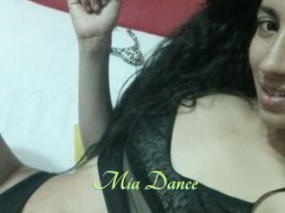 Mia_Dance