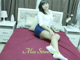 Mia_Strawberry