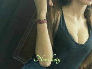 Nora_hoty