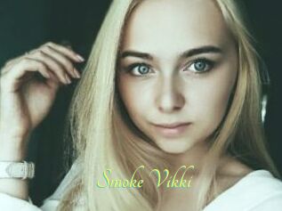 Smoke_Vikki