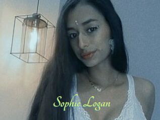 Sophie_Logan