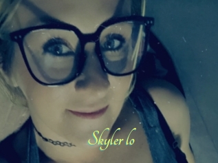 Skyler_lo