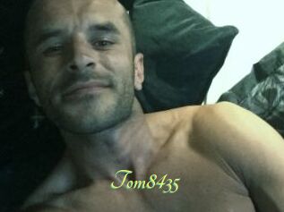 Tom8435