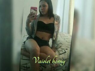 Vaiolet_horny